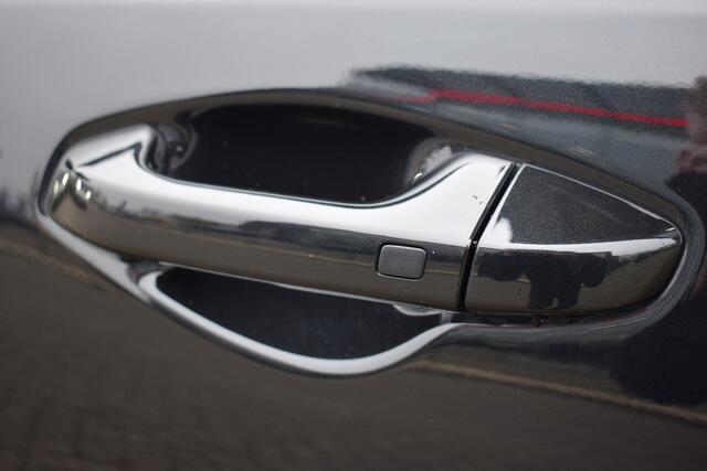 KIA CEE D Ceed 1.5 T-GDi DynamicPlusLine | Stuur + Stoelverwarming | Adaptieve Cruise Control | Navigatie | Tot 10 jaar Kia Garantie