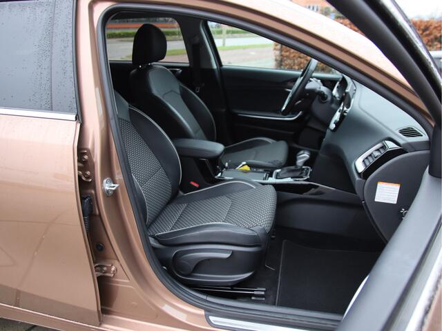 KIA CEE D Ceed Sportswagon 1.6 GDI PHEV Exclusive Line Virtueel, Carplay,Stoel-Stuur verw. BOMVOL! Prijspakker!