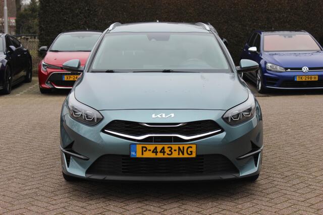KIA CEE D Ceed Sportswagon 1.5 T-GDi DynamicLine / Trekhaak / Camera / Navigatie / 16'' / LED Koplampen / DAB / ACC