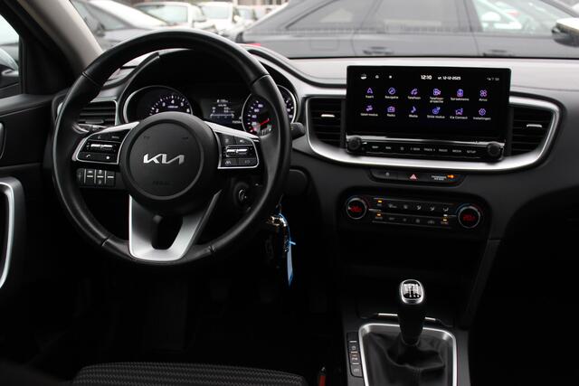 KIA CEE D Ceed Sportswagon 1.5 T-GDi DynamicLine / Trekhaak / Camera / Navigatie / 16'' / LED Koplampen / DAB / ACC