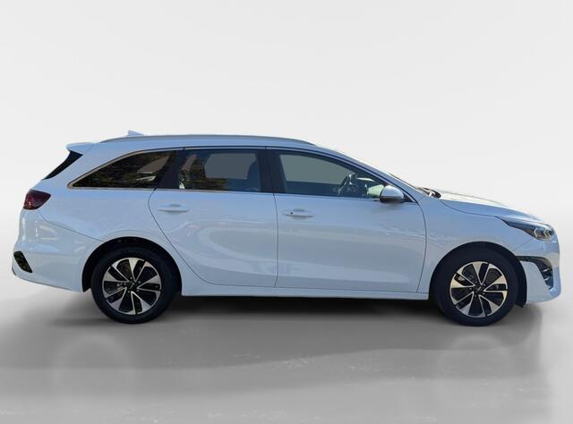 KIA CEE D Ceed Sportswagon 1.6 GDI PHEV DynamicLine I Carplay I Keyless I Camera | Apple Carplay/Android Auto | DAB | LED koplampen