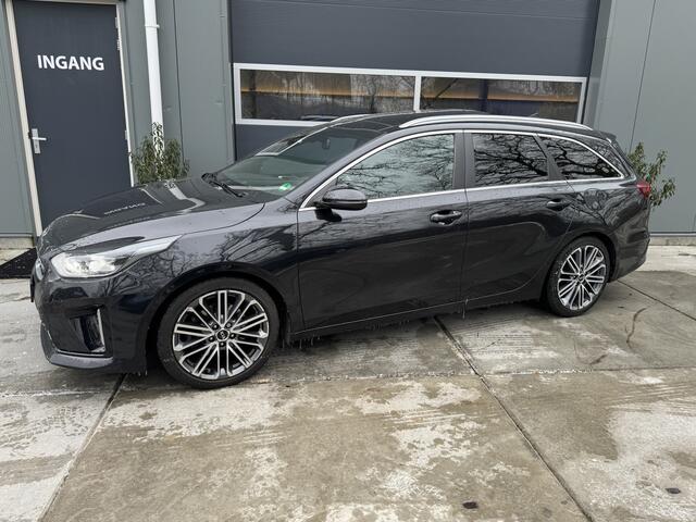 KIA CEE D Ceed Sportswagon 1.5 T-GDi 160pk GT-PlusLine Automaat Panorama Virtual Cockpit Trekhaak Elektrische klep