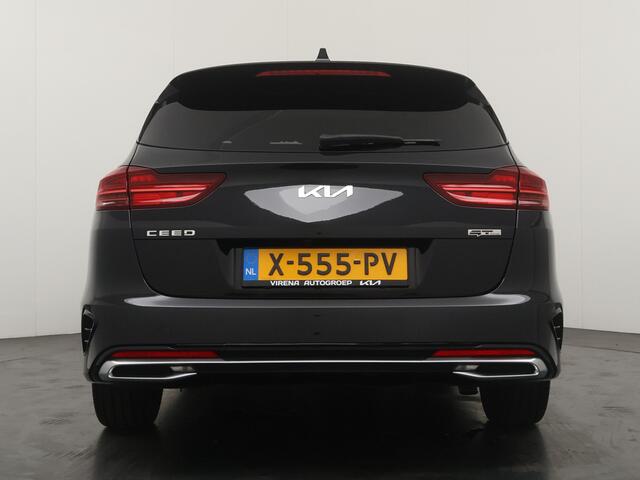 KIA CEE D Ceed Sportswagon 1.5 T-GDi GT-Line Automaat - Apple Carplay/Android Auto - Cruise Control - Dodehoekdetectie - Climate Control - Panorama Dak - Navigatie - Stoel/Stuur Verwarming - Fabrieksgarantie t/m 09-02-2031