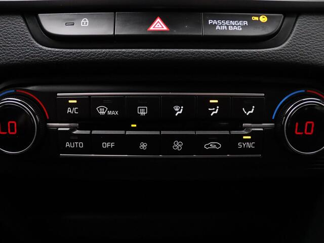 KIA CEE D Ceed Sportswagon 1.5 T-GDi DynamicLine 140pk Camera | Adapt. Cruise | Navi | Parkeersens. v+a | Trekhaak