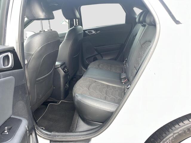 KIA CEE D Ceed 1.0 T-GDi Design Edition | JBL | Stoel- en Stuurverwarming | Lane Assist | Dode Hoek Assistentie |