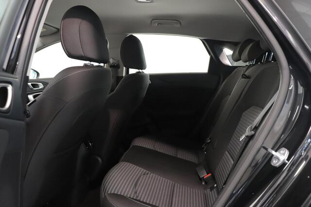 KIA CEE D Ceed 1.0 T-GDi MHEV DynamicLine | Camera | Climate control | Automaat | Adaptieve cruise | AppleCarplay AndroidAuto |