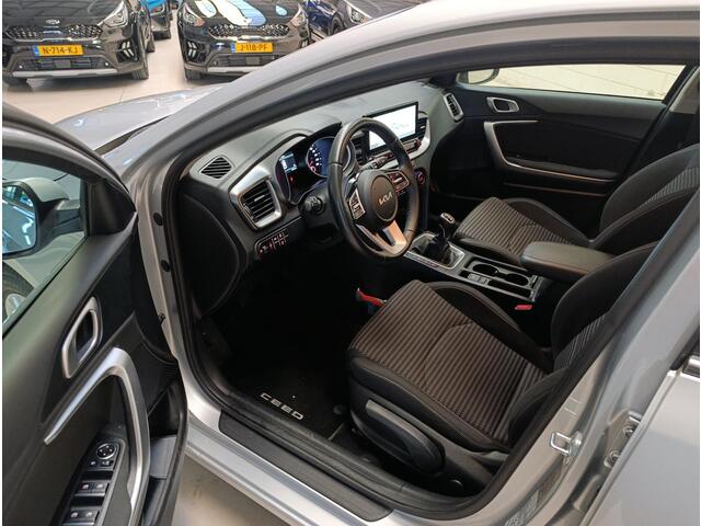 KIA CEE D Ceed Sportswagon 1.0 T-GDi DynamicLine Ecc | Lmv | Pdc | NAvi | Cv op afstand