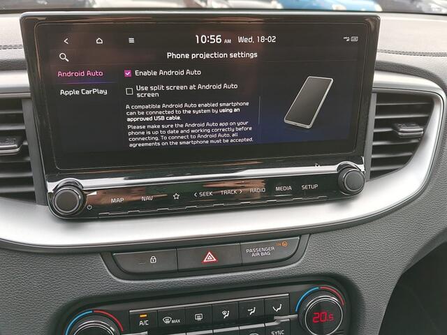 KIA CEE D Ceed 1.0 T-GDi DynamicL. CAMERA / APPLE CARPLAY / ANDROID AUTO