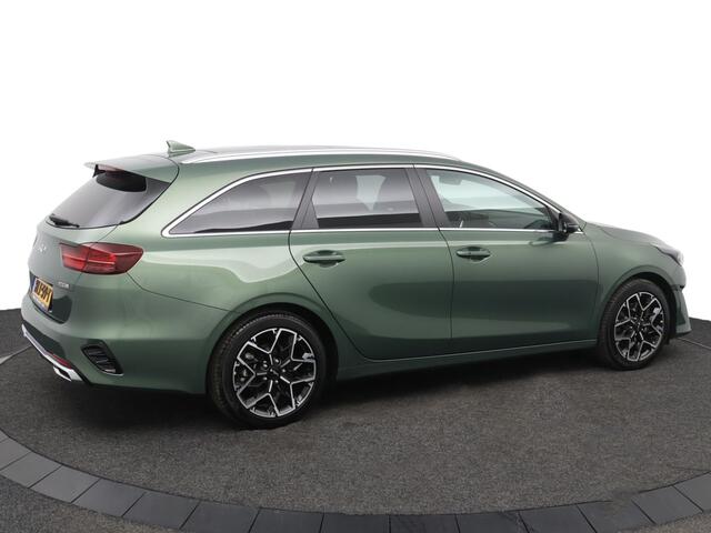 KIA CEE D Ceed Sportswagon 1.5 T-GDi GT-Line Automaat - Adaptive Cruise - Schuif/Kanteldak - Stoel/Stuurverwarming - Navigatie - DAB- Apple Carplay/Android Auto Fabrieksgarantie 29-04-2032