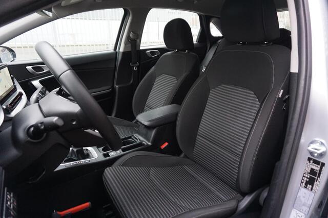 KIA CEE D Ceed 1.0 T-GDi 120PK DynamicLine/NL-Auto/All-Seasonband /1e Eigenaar.