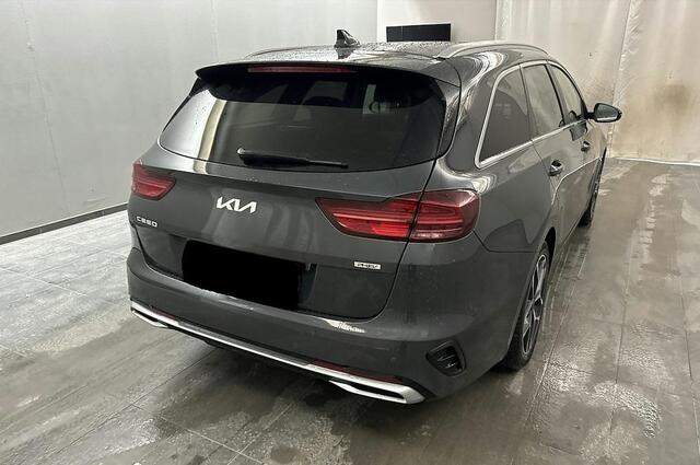 KIA CEE D Ceed Sportswagon 1.6 GDI PHEV ExecutiveLine | 10 jaar garantie, Trekhaak, Stoelventilatie, Elektr. stoel, Digitaal Display, Leer, Elektr. achterklep, 1e eigenaar, 1300kg trekgewicht!