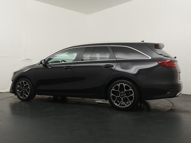 KIA CEE D Ceed Sportswagon 1.5 T-GDi GT-Line AUTOMAAT Stoel-/Stuurverwarming - Apple Carplay/Android Auto - Schuif-/Kanteldak - Achteruitrijcamera - Climate Control - Fabrieksgarantie t/m 03-2031