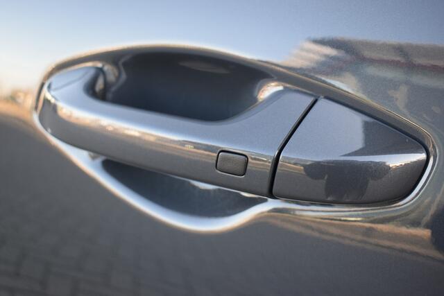 KIA CEE D Ceed 1.5 T-GDi DynamicPlusLine | Automaat | Stuur + Stoelverwarming | Adaptieve Cruise Control | Tot 10Jr. Kia-Garantie