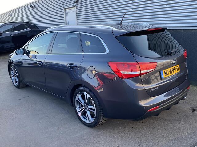 KIA CEE D cee'd Sportswagon 1.0 T-GDi GT-PlusLine Navigatie, Stoel- & Stuurwielverwarming, Climte control, LMV 17", Achteruitrijcamera, Parkeersensoren, Dealeronderhouden