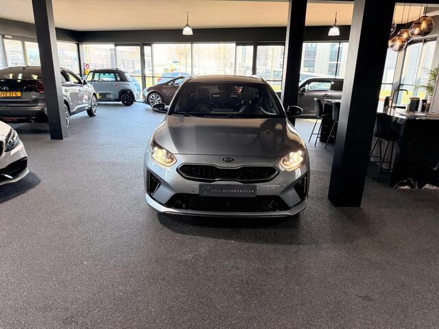 KIA CEE D Ceed 1.4 T-GDi GT-PlusLine Stoelverwarming/Verkoeling/Camera|