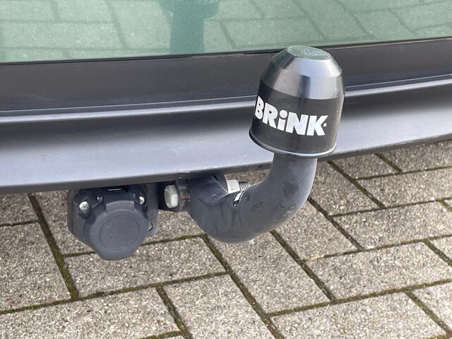 KIA CEE D Ceed 1.0 T-GDi DynamicLine Navigatie, Climate Control, Cruise Control, Trekhaak, 16"Lm, Achteruitrijcamera,