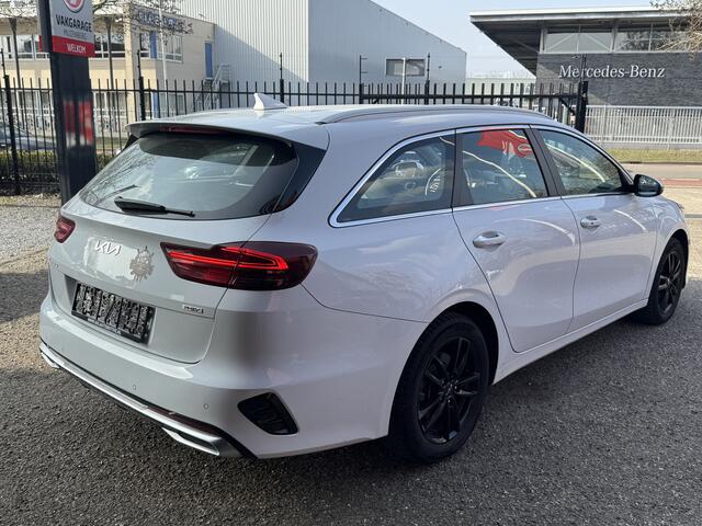 KIA CEE D Ceed Sportswagon 1.6 GDI PHEV DynamicPlusLine // KEYLESS // CAMERA+SENSOREN // STOEL+STUURVERWARMING // CARPLAY //