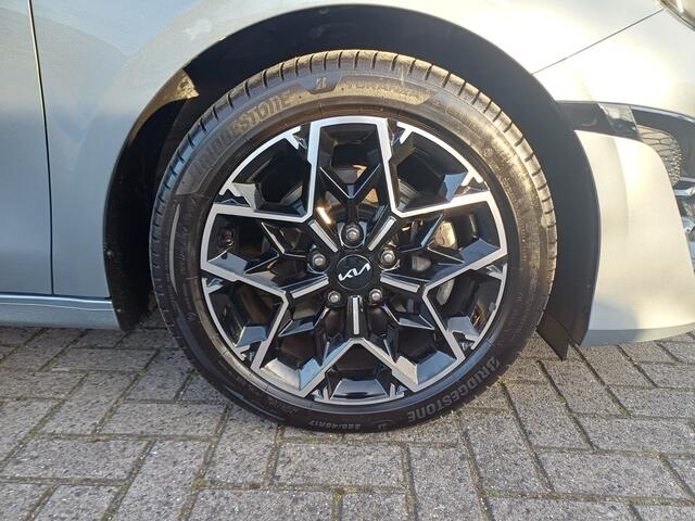 KIA CEE D Ceed Sportswagon 1.5 T-GDi GT-Line | AUTOMAAT | SCHUIF KANTELDAK | NAVI | CAMERA | Wij bieden ook financiering mogelijkheden aan.