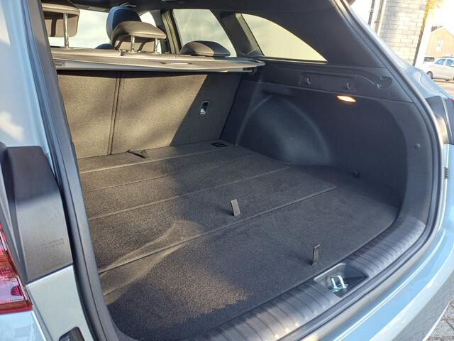 KIA CEE D Ceed Sportswagon 1.5 T-GDi GT-Line | AUTOMAAT | SCHUIF KANTELDAK | NAVI | CAMERA | Wij bieden ook financiering mogelijkheden aan.