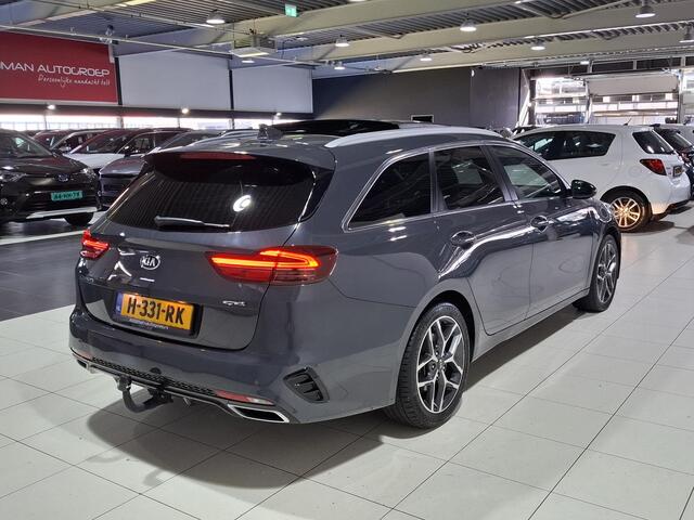KIA CEE D Ceed Sportswagon 1.4 T-GDi GT-Line Trekhaak, Stoel en Stuur verwarming, Schuif kantel dak.