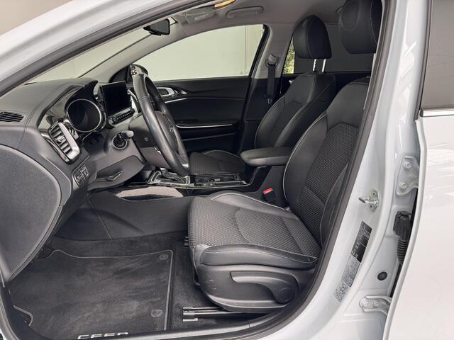 KIA CEE D Ceed Sportswagon 1.4 T-GDi DynamicPlusLine | Navigatie | Trekhaak | Camera | Stoelverwarming | All-Season Banden |