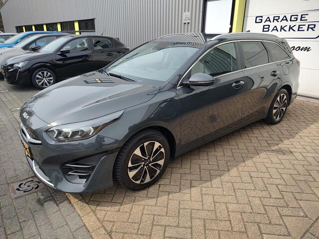 KIA CEE D Ceed Sportswagon 1.6 GDI PHEV DynamicPlusLine Navigatie Stoel/Stuurverwarming Carplay Led Camera