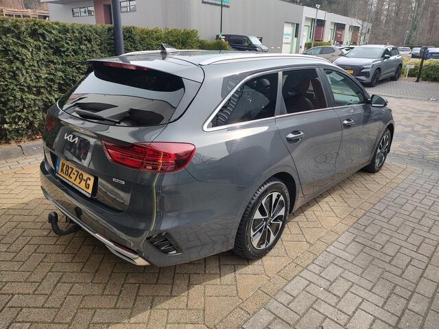 KIA CEE D Ceed Sportswagon 1.6 GDI PHEV DynamicPlusLine Navigatie Stoel/Stuurverwarming Carplay Led Camera