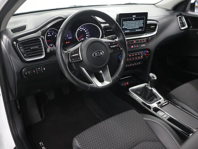 KIA CEE D Ceed 1.0 T-GDi DynamicPlusLine | Stoel/Stuurwielverwarming | Navigatie | Parkeercamera | Climate control |