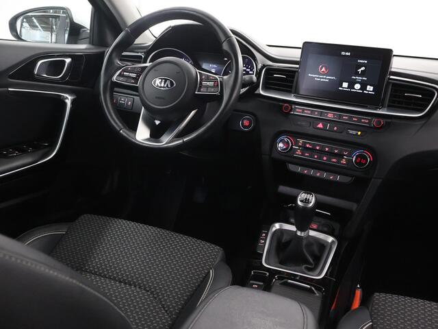 KIA CEE D Ceed 1.0 T-GDi DynamicPlusLine | Stoel/Stuurwielverwarming | Navigatie | Parkeercamera | Climate control |