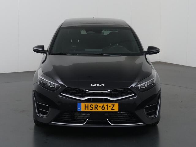 KIA CEE D Ceed 1.5 T-GDi GT-Line | Panoramadak | Matrix LED Koplampen | Stoel/Stuurverwarming | Keyless Go | Elektrisch bedienbare achterklep |