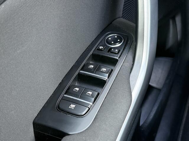 KIA CEE D Ceed Sportswagon BJR 2023 1.0 T-GDi 120 PK MHEV DynamicLine AUTOMAAT | CAMERA | FULL LED | CLIMA | CARPLAY