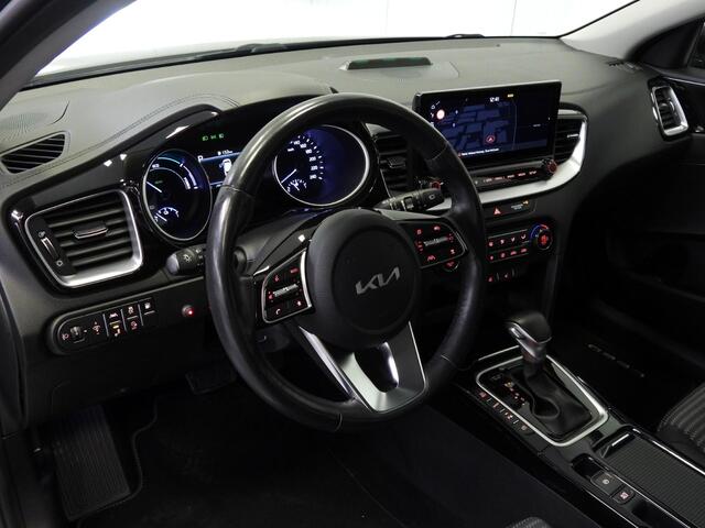 KIA CEE D Ceed Sportswagon 1.6 GDI PHEV DynamicLine NAVI/CAMERA/LED/TREKH./16"LMV!