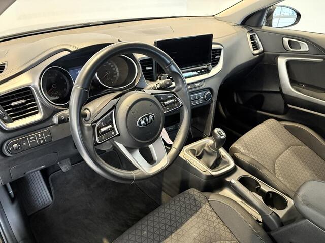 KIA CEE D Ceed 1.0 T-GDi DynamicLine / Camera