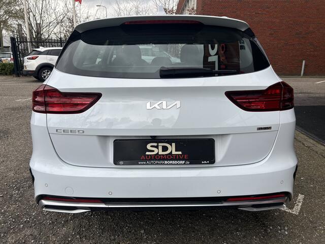 KIA CEE D Ceed Sportswagon 1.6 GDI PHEV DynamicLine // FULL LED // APPLE CARPLAY / ANDROID AUTO // ADAPTIVE CRUISE // KEYLESS // STOEL + STUURVERWARMING