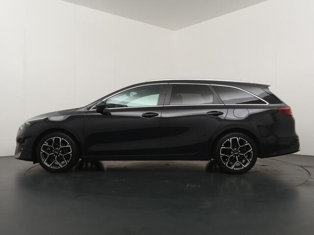 KIA CEE D Ceed Sportswagon 1.5 T-GDi GT-Line - Adaptive Cruise - Climate Control - Stoel/Stuurverwarming - Schuif/Kanteldak - Navigatie - Apple Carplay/Android Auto Fabrieksgarantie 19-02-2032 of 150.000 km