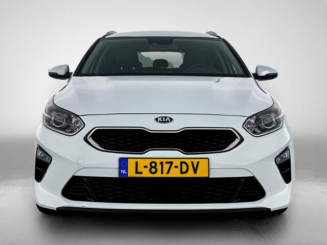 KIA CEE D Ceed Sportswagon 1.0 T-GDi DynamicPlusLine | Apple Carplay/Android | cruise control | electronic climate control |lederen/stof bekleding | lichtmetalen velgen 16" | navigatiesysteem full map |
