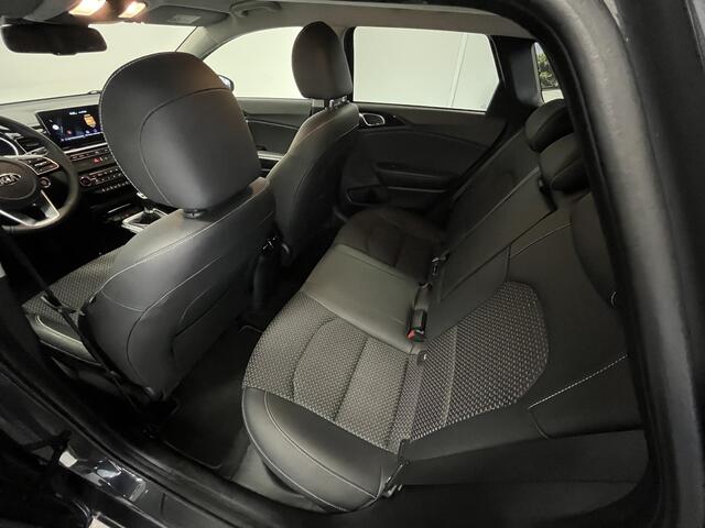 KIA CEE D Ceed Sportswagon 1.4 T-GDi DynamicPlusLine | Trekhaak | Stoel/stuur verwarming | Dual Climate |