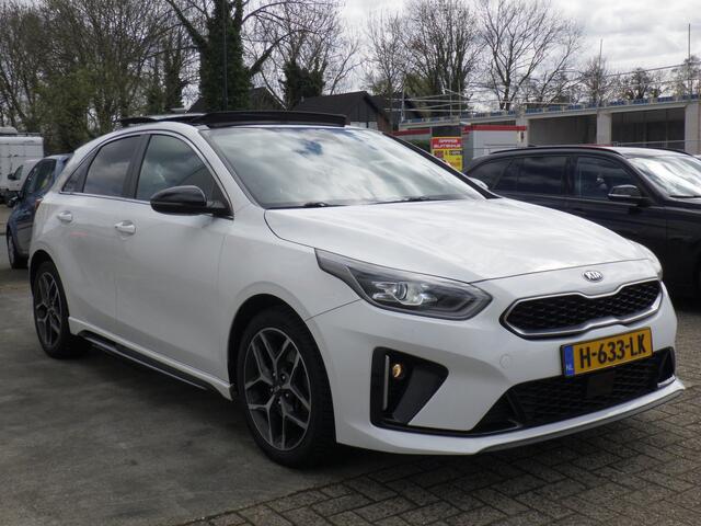 KIA CEE D Ceed 1.0 T-GDi GT-Line, Pano, Camera, Carplay, Zeer Compleet!