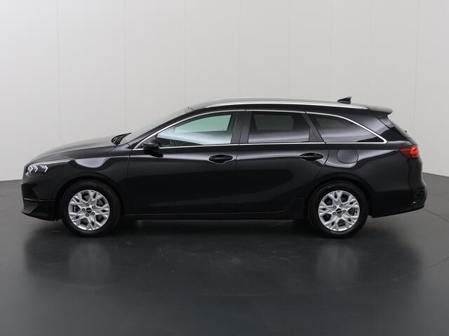 KIA CEE D Ceed Sportswagon 1.5 T-GDi DynamicPlusLine DCT7 Automaat | Stoel- en stuurwielverwarming | Parkeersensoren achter | Adaptieve cruise control | Dodehoekassistentie | Afneembare Trekhaak |