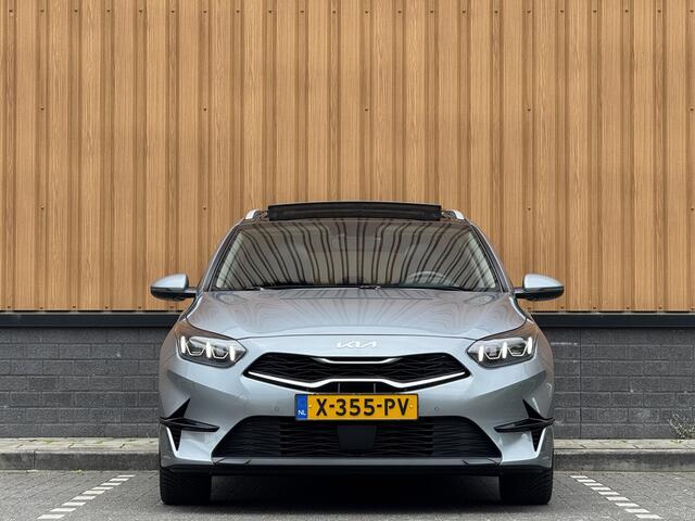 KIA CEE D Ceed Sportswagon 1.0 T-GDi ExecutiveLine | Panoramadak | Memorystoel | JBL | Stoel en Stuurverwarming | Keyless | Achteruitrijcamera | Apple Carplay | Android Auto | Parkeersensoren