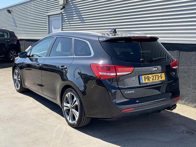 KIA CEE D cee'd Sportswagon 1.0 T-GDi GT-Line Navigatie, Stoelverwarming, Smart Key, Cruise control, Navigatie, Nieuw geleverd en onderhouden
