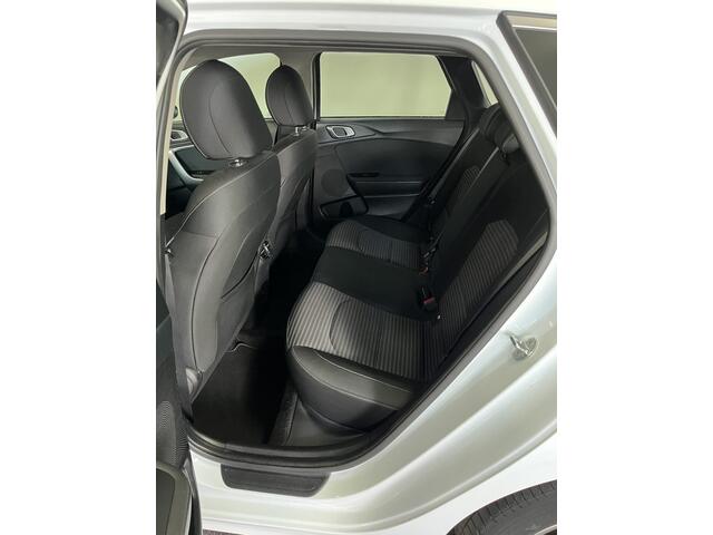 KIA CEE D Ceed Sportswagon 1.0 T-GDi DynamicLine ECC/APPLE/CAMERA/CRUISE/LMV