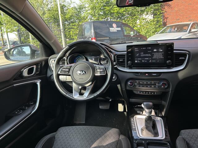 KIA CEE D Ceed Sportswagon 1.6 GDI PHEV DynamicLine // FULL LED // ADAPTIVE CRUISE // APPLE CARPLAY / ANDROID AUTO // CAMERA