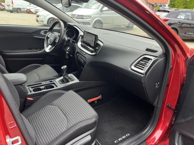 KIA CEE D Ceed Sportswagon 1.0 T-GDi DynamicLine 1e Eign/Camera/Carplay/Fab.Garantie
