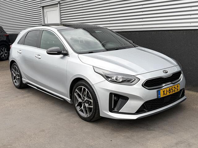 KIA CEE D Ceed 1.0 T-GDi GT-Line Schuif/kanteldak, Trekhaak, Stoel- & Stuurwiel verwarmd, Smart Key, Climate control,