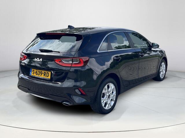 KIA CEE D Ceed 1.5 T-GDi MHEV DynamicLine | Climate control | Achteruitrijcamera | Cruise |