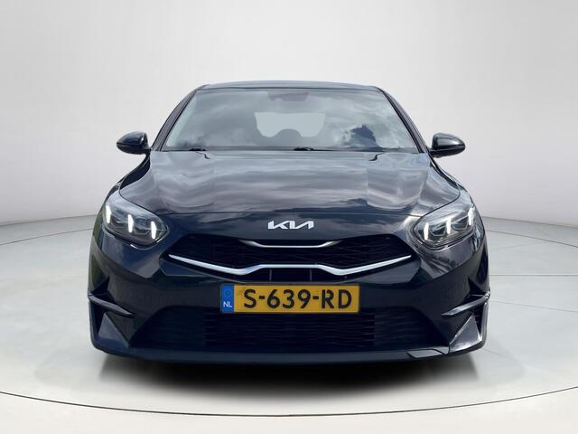 KIA CEE D Ceed 1.5 T-GDi MHEV DynamicLine | Climate control | Achteruitrijcamera | Cruise |