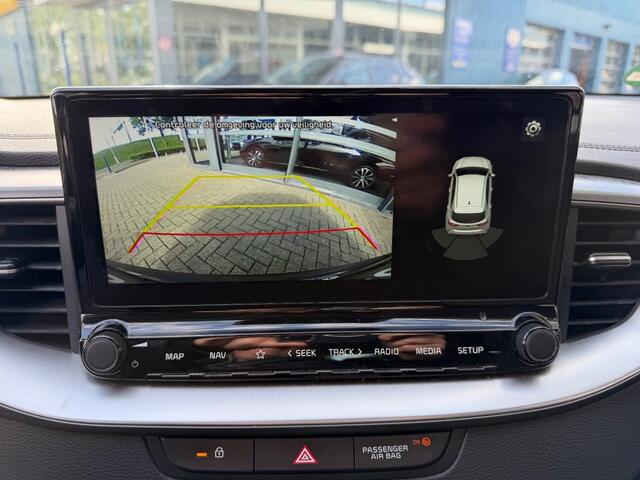 KIA CEE D 1.0T-GDI DYNAMIC LINE NAVI AIRCI/ECC PDC