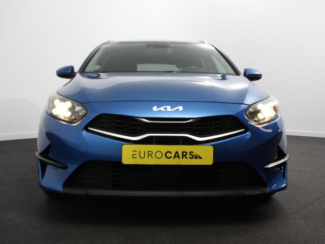 KIA CEE D Ceed Sportswagon 1.0 T-GDi DynamicLine Navigatie Apple Carplay/Android auto Climate control Adaptieve Cruise control LED Achteruitrijcamera Stuurverwarming Stoelverwarming Apple Carplay/ Android Auto Lichtmetalen velgen Navigatie Radio
