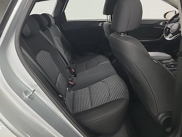 KIA CEE D Ceed Sportswagon 1.0 T-GDi MHEV DynamicLine Airco (automatisch) | Lmv | Pdc | Navi | Cv op afstand